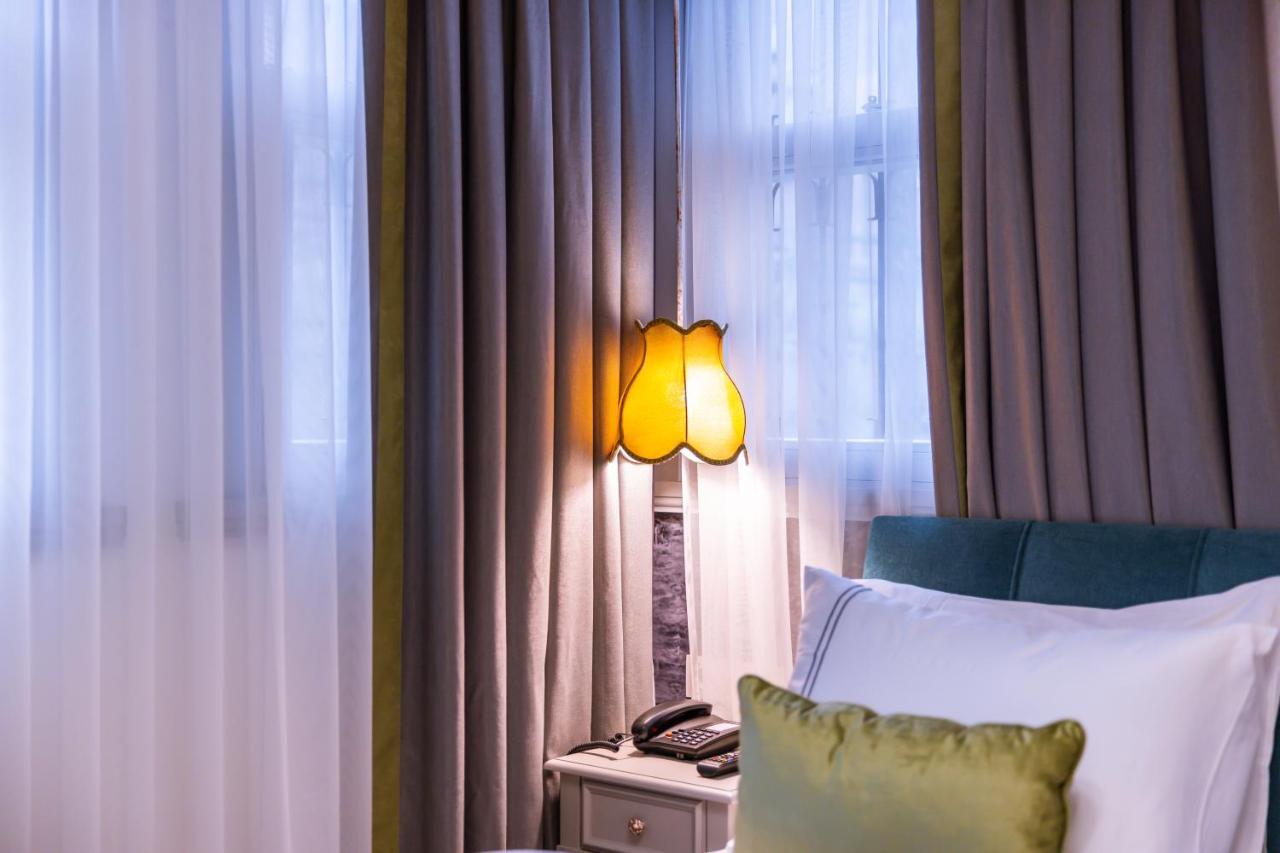 Otel 9 Doors (adults Only) 2*